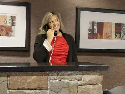 Embassy Suites Pittsburgh - International Airport Coraopolis 3*,