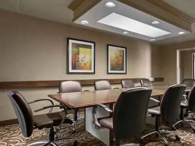 Embassy Suites Pittsburgh - International Airport Coraopolis 3*,  United States