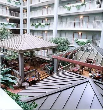 *** Hotel Embassy Suites Pittsburgh - International Airport Coraopolis United States