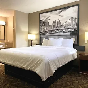 Hotel Super 8 By Wyndham, Greensburg